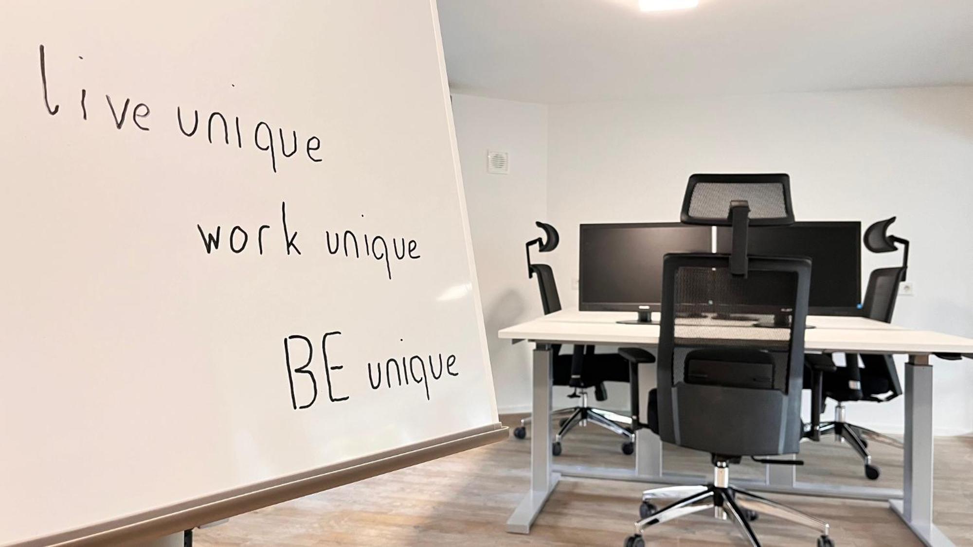 Lifestyle I Business I Netzwerken I Fitness - Einzelzimmer Аугсбург Экстерьер фото